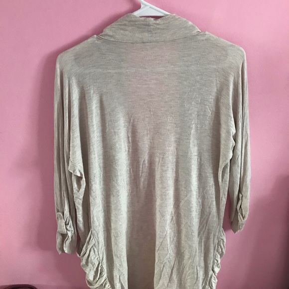 Cardigan - Picture 2 of 3